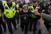 Starmer Urges Ban on Some Pro-Palestine Protests in Antisemitism Crackdown