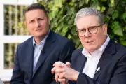Streeting Poised for Leadership Bid as Starmer Faces Mounting Pressure to Quit