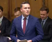 Streeting Says Labour Must Be Bolder or Risk Losing to Nationalism