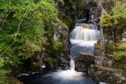 Teen becomes 12th water death amid UK heatwave