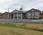 Tennessee School Board Member Charged for Telling Teen 'You're Hot'