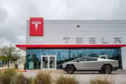 Tesla Recalls 173 Cybertrucks Over Risk of Wheels Falling Off