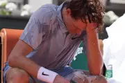 Top-Ranked Sinner Shocked by Cerundolo in French Open Second Round
