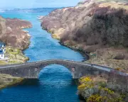 Traffic Lights on Scotland's Historic 'Bridge over the Atlantic' Spark Outcry