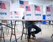 Trump-Backed Redistricting Plan Faces Legal Challenge in Tennessee