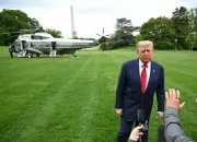 Trump Plans White House Helipad on South Lawn for New Marine One