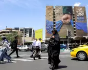 Trump Says Iran Deal 'Very Possible' as Tehran Downplays Talks