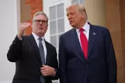 Trump Warns Starmer He Is 'Windmilling UK to Death' Over Energy Policy