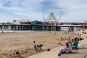 UK Braces for Hottest May Bank Holiday Ever as 34C Forecast