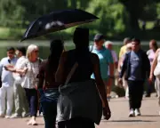 UK Braces for Unprecedented May Heatwave with Tropical Nights