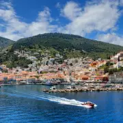 UK Foreign Office Warns of 'Serious Injury or Death' for Greece Tourists