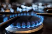 UK Inflation Drops to 2.8% in April, Lowest in Over a Year