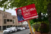 UK Local Elections Open as Verdict on Starmer's Leadership