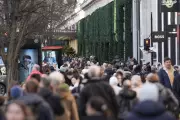UK net migration hits lowest since Covid, but public perception lags