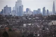 UK Unemployment Hits 5% as Iran War Drives Job Vacancies to Five-Year Low
