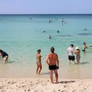 UK's Best Seaside Town St Ives Has Caribbean-Like Beaches
