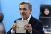 US and Israel Planned to Install Ahmadinejad as Iran's Leader After War