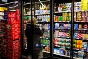 US Beer Sales Plunge as Iran War Drives Gas Prices Skyward