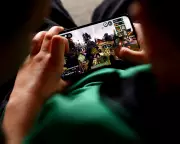 US Child Safety Groups Urge FTC Probe into Roblox's Harmful Design