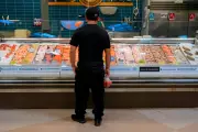 US Grocery Prices Surge 2.9% in April Amid Iran War Fuel Crisis