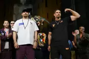 Usyk vs Verhoeven: Fight Time, Undercard, and How to Watch Tonight