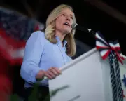 Virginia Governor Abigail Spanberger Vetoes Collective Bargaining Bill, Union Leaders Cry Betrayal