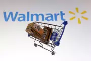 Walmart Maintains Low Prices to Drive Sales Amid High Inflation
