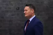 Wes Streeting Preparing to Resign After Stormy No10 Meeting with Starmer