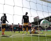 West Ham's Survival Hopes Hit by Brentford Defeat, Spurs Closing In