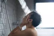 Why Cold Showers During a Heatwave Are a Bad Idea