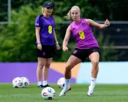 Wiegman: Mead's Next Move Crucial for England World Cup Hopes