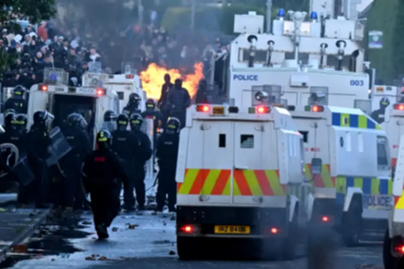 12 Police Injured, 16 Arrested in Second Night of NI Disorder