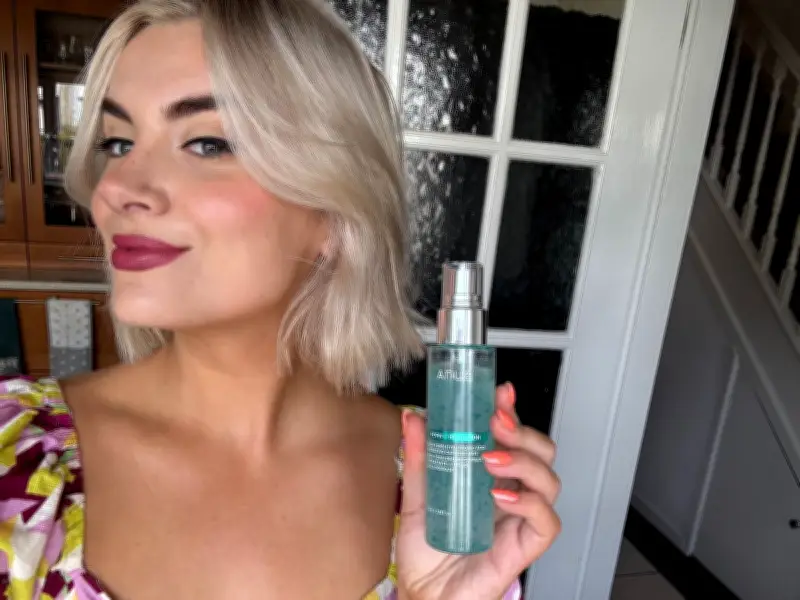 £22 K-Beauty Cooling Spray Loved by Molly-Mae and Kendall Jenner