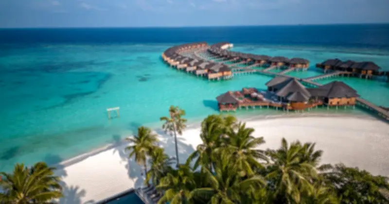 3 UK Beaches with Overwater Bungalows Like Maldives