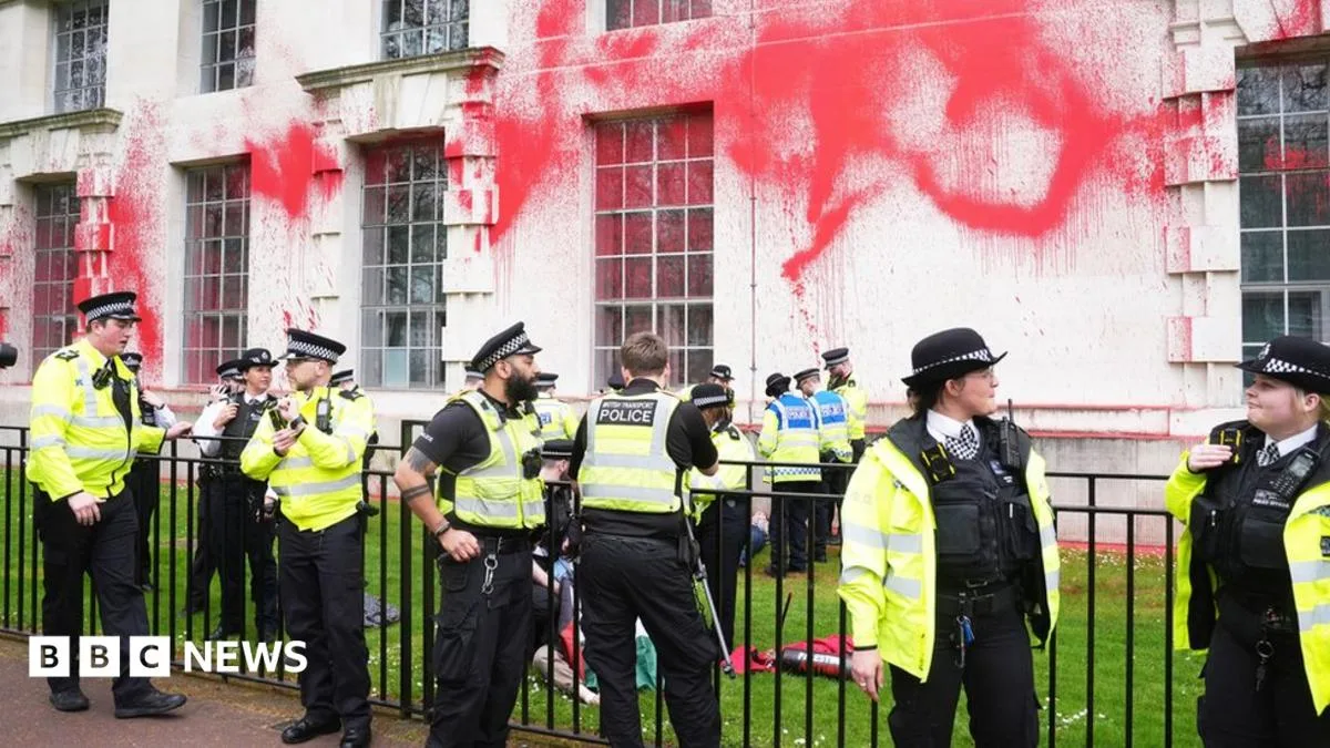Pro-Palestinian Protesters Spray Red Paint on Ministry of Defence