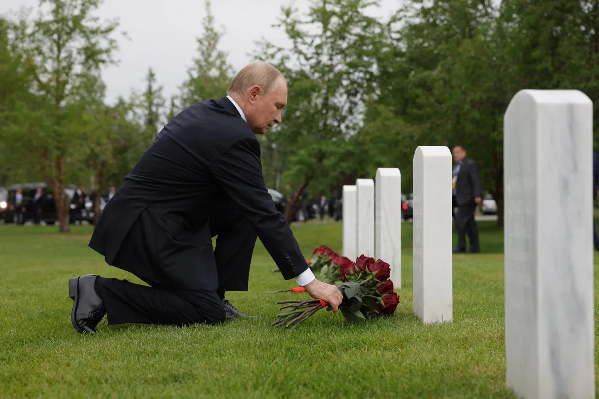 GCHQ Chief: 500,000 Russian Soldiers Killed in Ukraine War