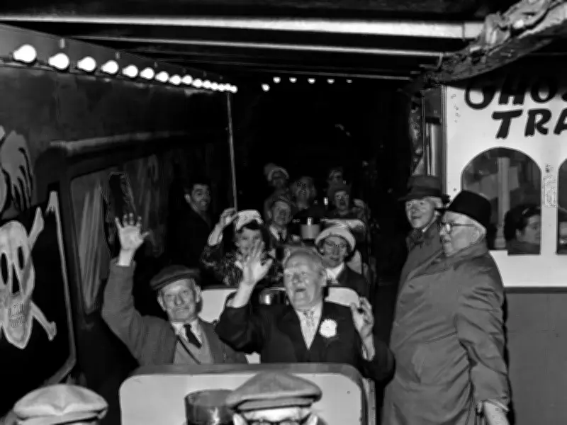 60 Historic Photos of Merseyside Seaside Towns Through the Decades
