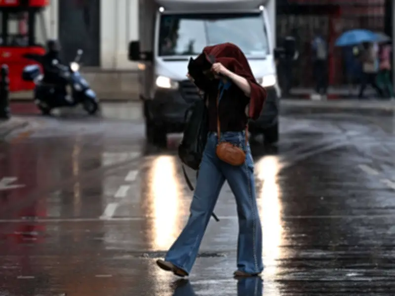 800-Mile Rain Band to Hit UK: 14 Areas Warned of Heavy Downpours