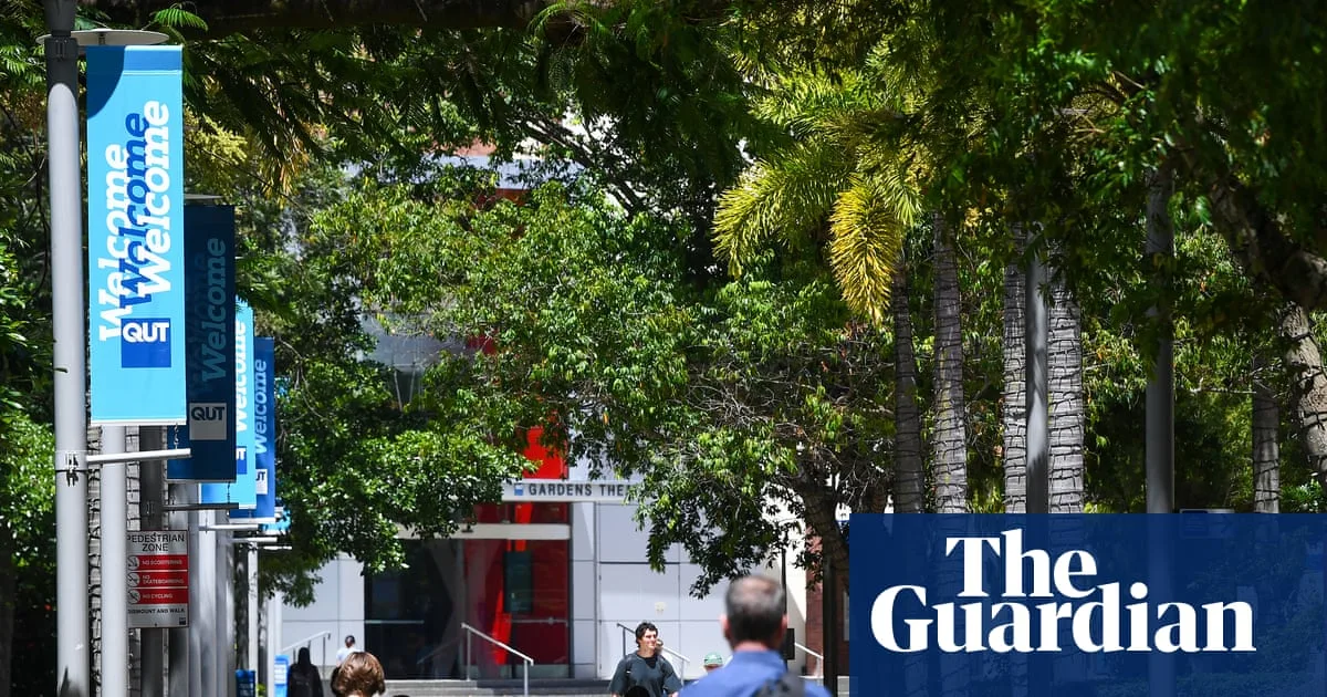 Government Accused of Dodging University Fee Reforms as Greens Amendments Rejected