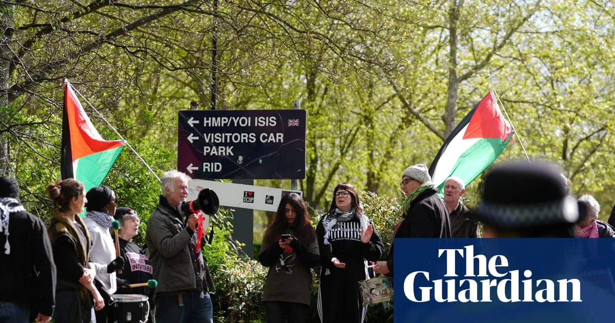 Palestine Action Activist Who Hit Officer with Sledgehammer ‘Panicked’, Court Told