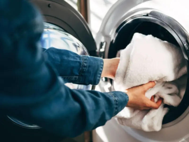 Add Vodka to Washing Machine for Fresh Towel Smell: Expert Hack
