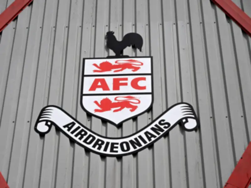 Airdrieonians target former Rangers striker Dapo Mebude for League One push