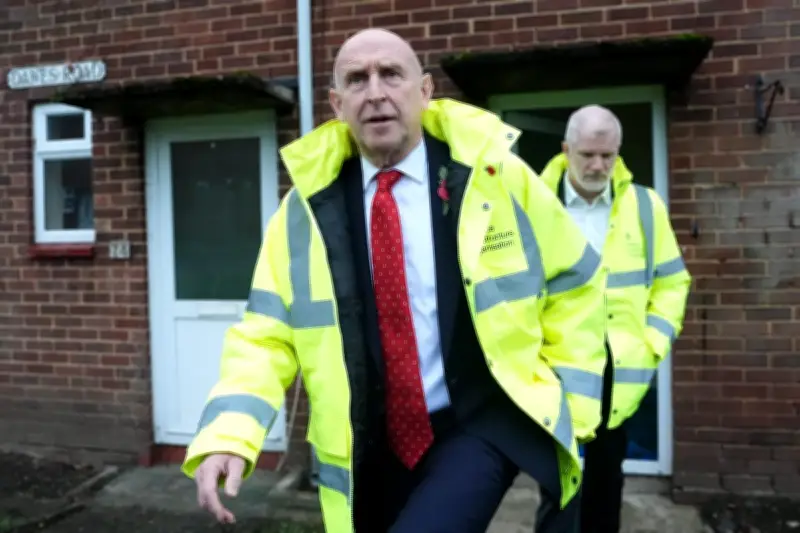 Al Carns resigns as defence minister after Healey’s exit over military funding