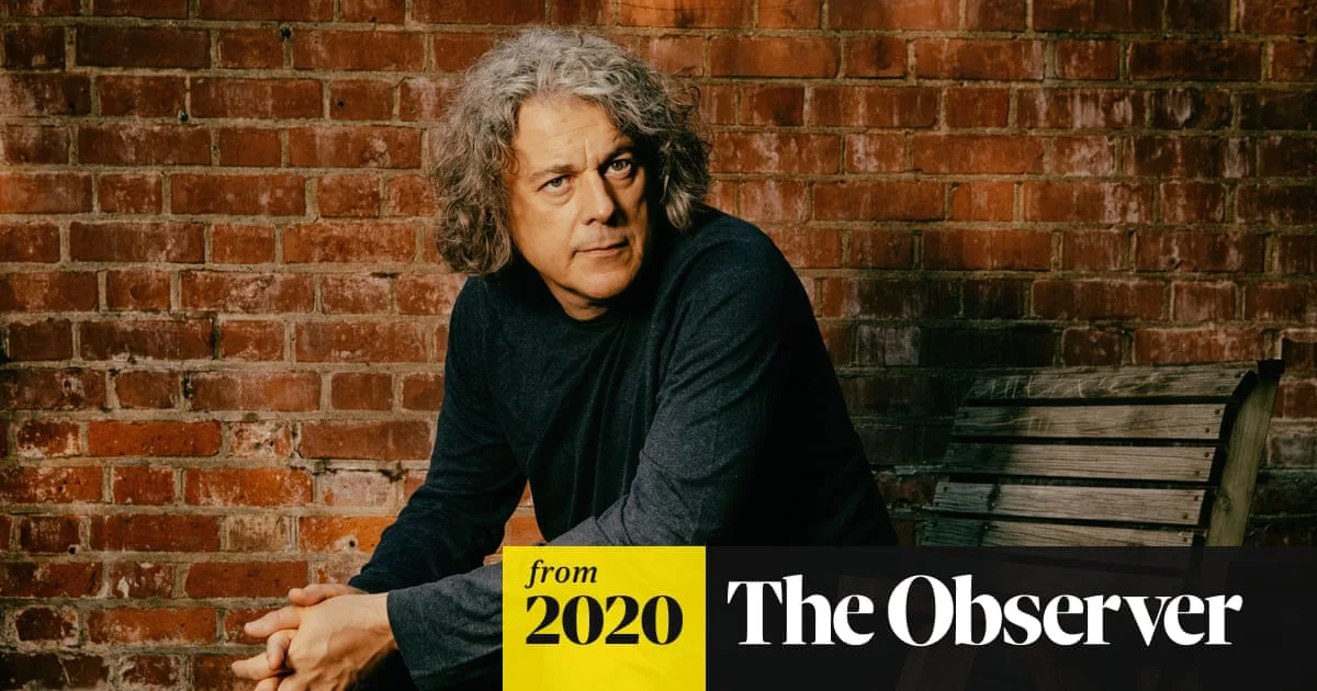 Alan Davies Reveals Childhood Abuse and Mother's Tragic Death in New Memoir