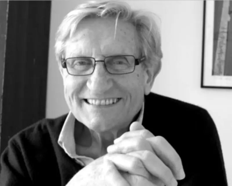 Alan Scales, BBC Cameraman and Producer, Dies Aged 88
