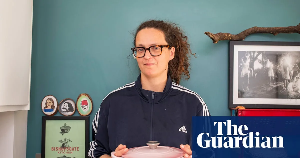 Aldi's £19.99 Cast Iron Casserole Returns: Budget Rival to Le Creuset?