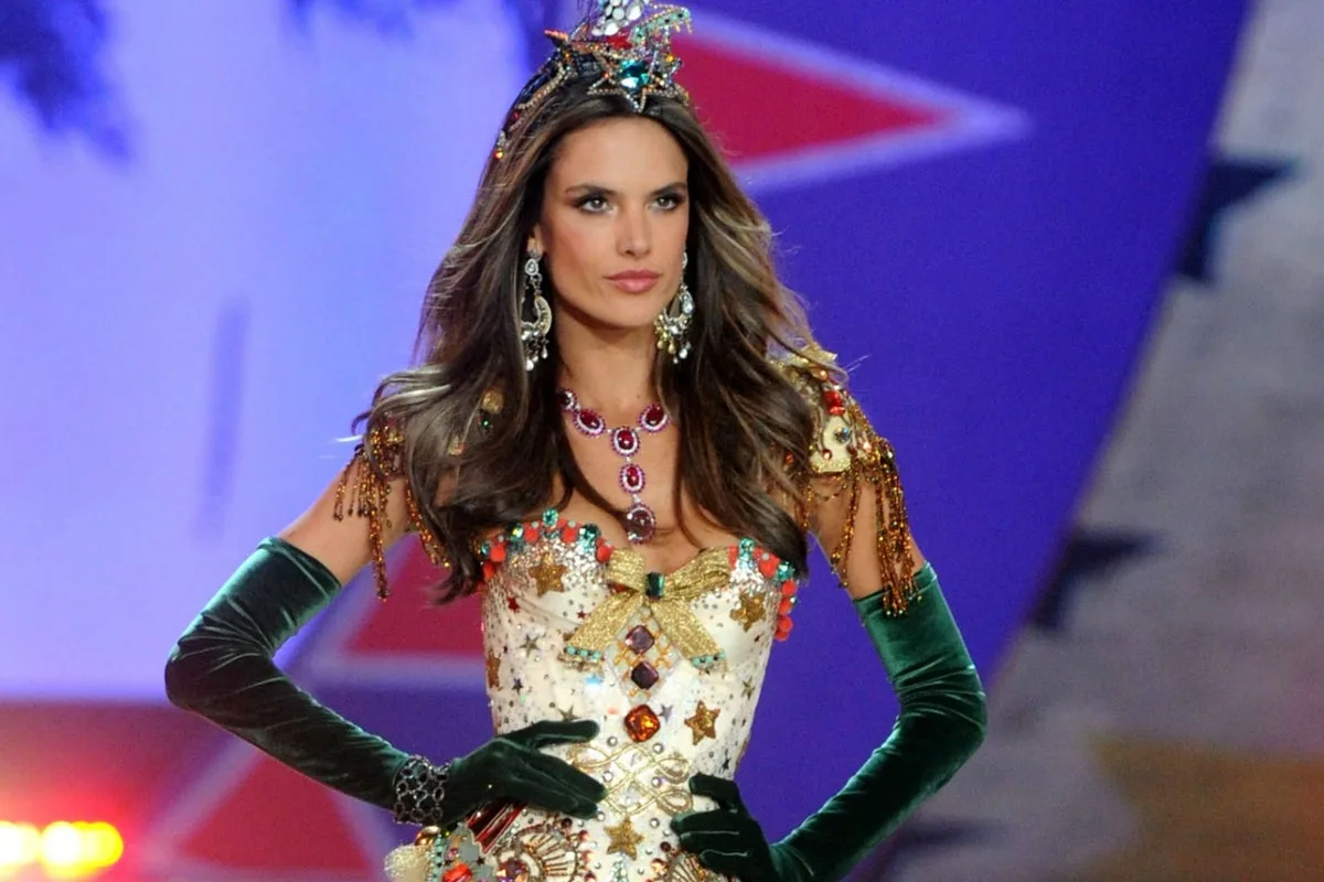 Alessandra Ambrosio Reveals Extreme Dieting for Victoria's Secret Show