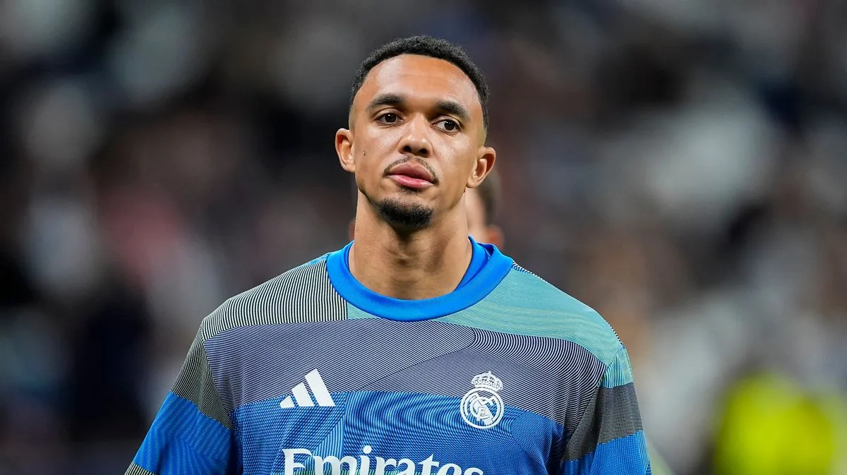 Alexander-Arnold Faces Spanish Media Criticism After Benfica Display