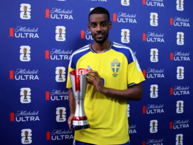 Alexander Isak Ends 13-Month Wait with World Cup Performance for Sweden