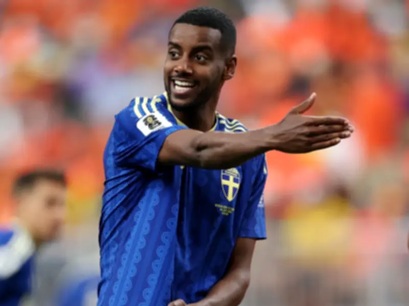 Alexander Isak's £23k World Cup bonus as Sweden face Japan in do-or-die clash